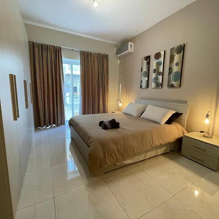 Verdi Apartment - Spacious Modern Apartment, Close To Valletta Santa Vennera Bagian luar foto