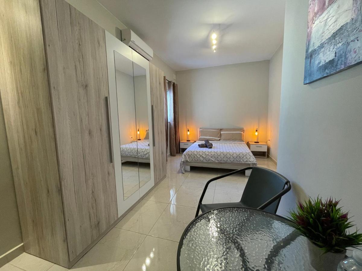 Verdi Apartment - Spacious Modern Apartment, Close To Valletta Santa Vennera Bagian luar foto